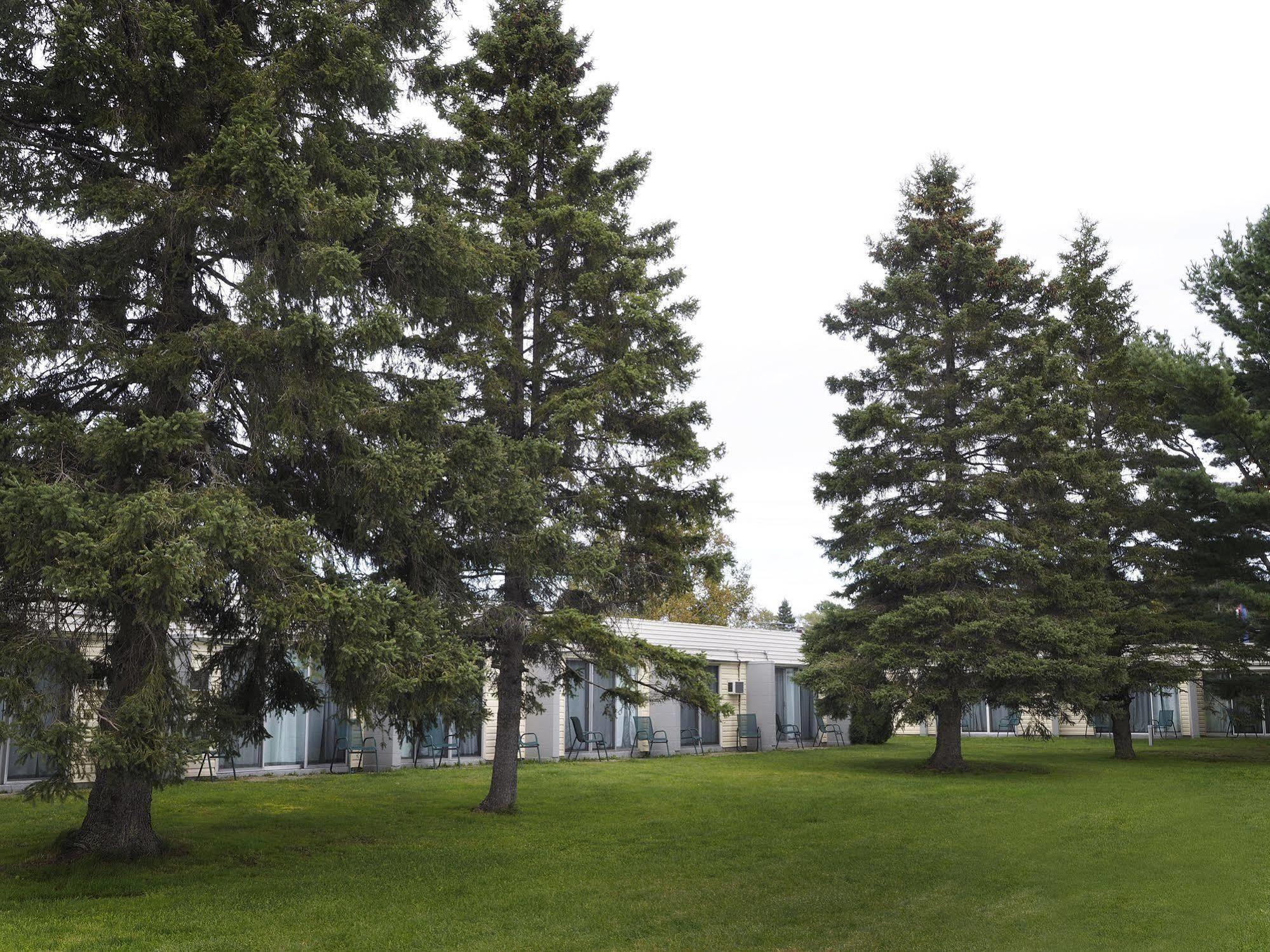 Ambassador Motel Sault Ste. Marie Exterior foto