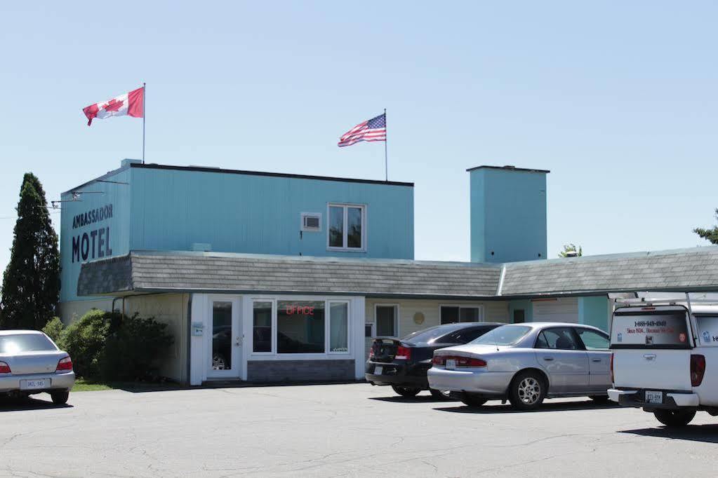 Ambassador Motel Sault Ste. Marie Exterior foto